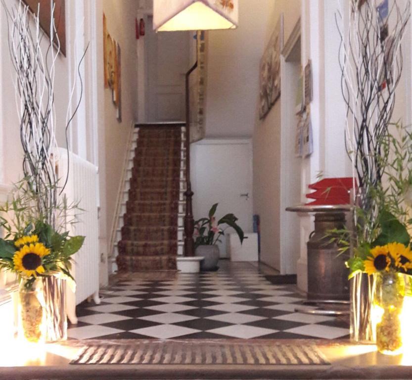 Guesthouse Marie Therese Bruxelles Eksteriør billede